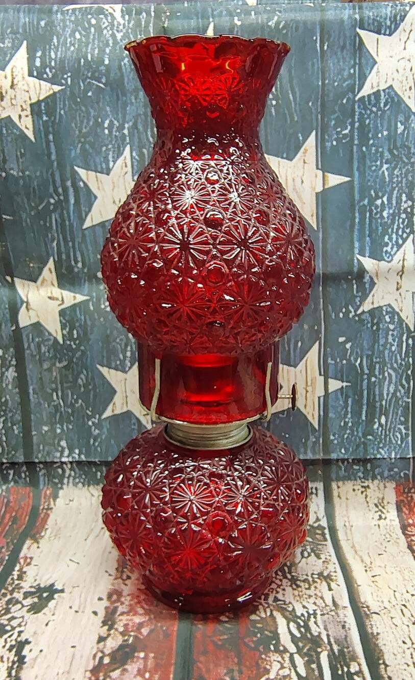 Vintage L.E. Smith Ruby Red Glass Daisy & Button Oil Lamp - UV REACTIVE